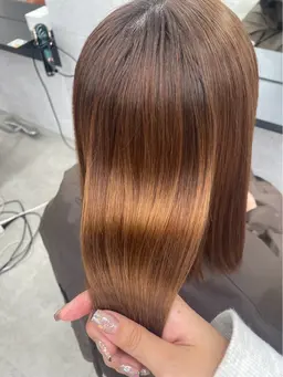 自然でまっすぐな縮毛矯正（リタッチも可能）✨【酸性】🦋水、金の朝8:30～（日時相談させていただきます！）🦋