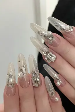 🎄クリスマス向き💜スカルプ長さだし持ち込みデザインとパーツ150分やり放題　オフ別