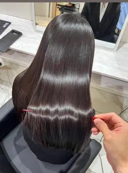 【口コミ投稿で300円オフ❣️】✨似合わせカット＋縮毛矯正＋外部補修トリートメントクーポン✨