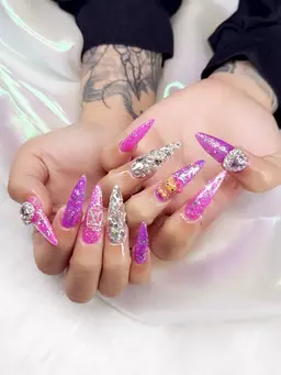 ミニモ限定成人式記念♡新成人の方アート＆パーツ盛り放題✨