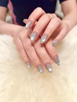 爪が薄く弱っている方でも痛くない艶々マグネット🏥