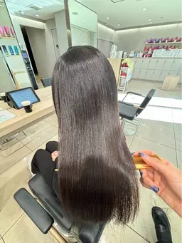 【❤️‍🩹髪質改善Tr＋ブロー】髪質改善トリートメントでツヤ髪に✧︎*。