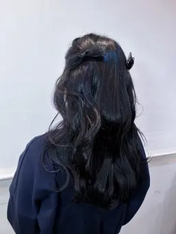 お出かけ前のヘアセット✨