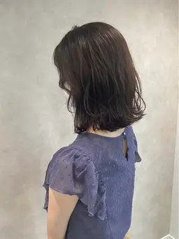 【仕上げのアイロンの施術でツヤ髪に🍀*】🌟シャンプー➕髪質改善トリートメント➕スタイリング➕ブロー🌟