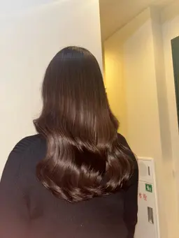 ❄️レディースモデル様限定❄️カラー＋tokio トリートメント（ロング料金＋1100）