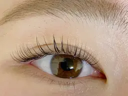 LEDエクステ 100本オフ込み 6100円 ⭕️モチの良さ抜群⭕️