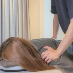 12月限定✨無料体験会✨骨盤矯正×全身整体　肩こり/腰痛/反り腰/巻き肩/産後の歪みが気なる方🙌