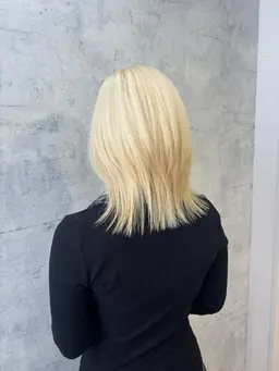 カット+ブリーチ+カラー🧑‍🎨🎨