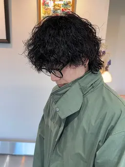 カット＋デザインパーマ（ツイスパ、波巻き、ツイストなど）