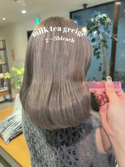 12月限定【イルミナカラー+AujuaTR】　肩下¥1100・胸下+¥2000