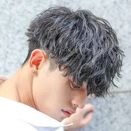 カット無料＋全種類対応パーマ