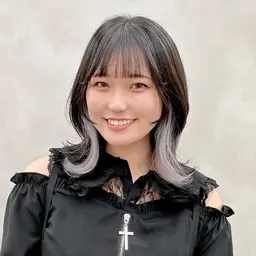 ‪🧡‬‪リピーター様はこちら‪🧡‬‪イヤリングカラーorインナーカラーorハイライト＆ダメージカット前処理剤付き