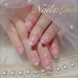 【韓国ネイル✨️】マグネットフレンチ❣️