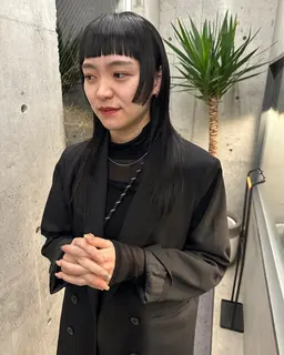 カット+縮毛矯正✨✨癖毛でお悩みの方にオススメです！