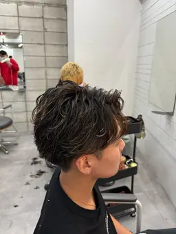 カット メッシュ フェザーパーマ