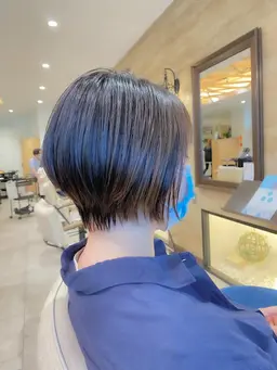 【平日限定】似合わせ小顔カット💇🏻‍♀️ + 艶感カラー🍊
