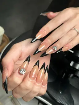 チップ長さだしカラーフレンチ