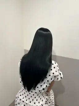 艶々ケアカラー(巻仕上げ、ロングの方のみ)