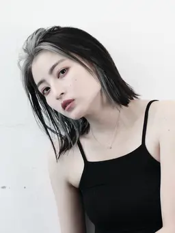 🤍デザインメニュー🤍【インナーカラーorイヤリングorアンブレラ】ブリーチ➕カラー✨¥15,000​〜​