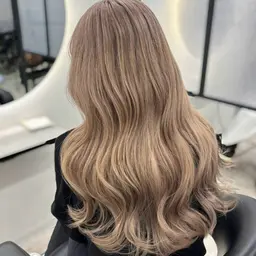 『17時以降限定‼️』ケアブリーチ2回➕全体ワンカラー