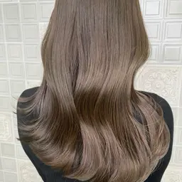 【透明感up⬆️】⛄️イルミナカラー⛄️➕4stepトリートメント🌱‬‪