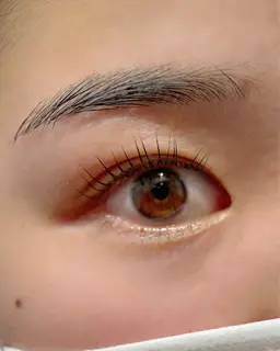 ラッシュリフト&アイブロウスタイリング