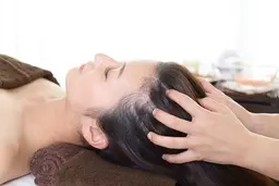 【癒し/快眠】ドライヘッドスパ30分※首肩も有り