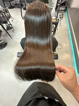 最高級の髪質改善ULTOWAトリートメント¥7900  立川/髪質改善/レイヤーカット/ハイライト