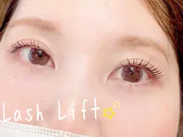 ラッシュリフト（まつげパーマ）トリートメント付❣️10分前のご来店をお願いします。当日のキャンセル1500円