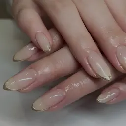 フレンチネイル♥️(オフなし)