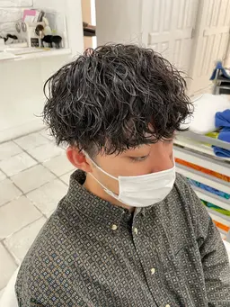 学割【 メンズパーマ+カット 】