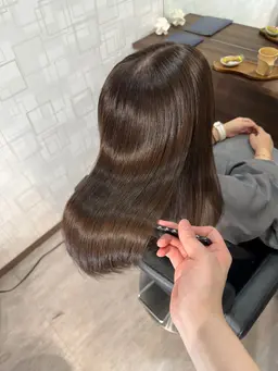 初回限定！！1日2名様まで✨業界最高峰✨アルカリ酸熱トリートメント🌈