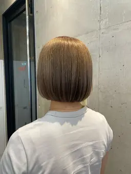 カット＋ワンブリーチカラー