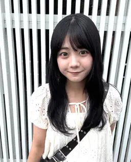 仕上がりがミディアム​〜​ロングヘアのカットモデル募集🍀