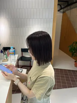 美容液成分配合白髪染め＋カット＋髪質改善トリートメント