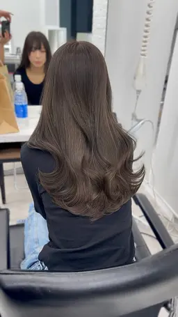 🩷癖毛の方必見🩷平日朝9:00~☀️うる艶トリートメント+シャンプーブロー🫧※必ず補足説明をお読み下さい❕