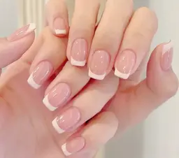 🍒🍒フレンチネイル【ベース色付き】♪