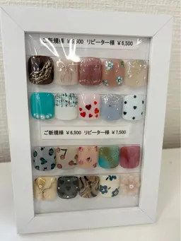 【オフあり】フット/ワンポイントコース/N▶︎¥5,830​〜​.R▶︎¥6,830​〜​/オフ代別途/パラジェル変更可👌🏻