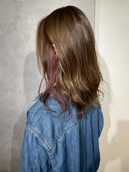 チラ見えインナーカラー⭐️ブリーチ＋インナーカラー＋全体カラーのお得なクーポン✨¥10500