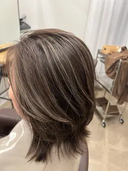 白髪ぼかしハイライトor全頭ブリーチのダブルカラー