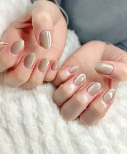 ❁⃘*.ﾟ大人気のマグネットネイル