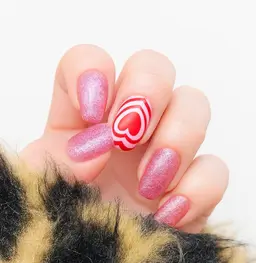 アートorパーツ2本💅持ち込み📱アートし放題【オフ🈚️】