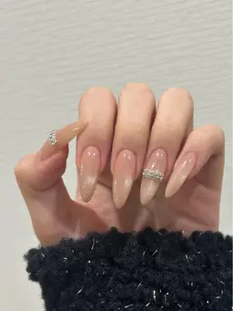 長さだしワンカラー🩰ロングネイル/綺麗め