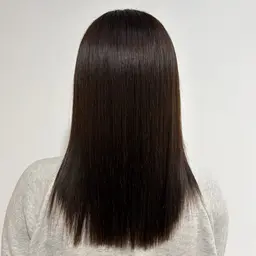 縮毛矯正✨（トリートメント＋¥1100）