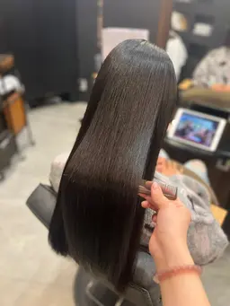 🎀縮毛矯正🎀 複雑履歴のない方限定❕