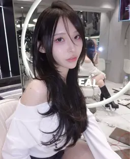 【動画撮影可能な方限定🙆🏻‍♀️】🖤ハイレイヤーカット🖤