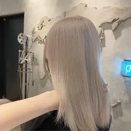 «人気No.3»👀ダメージレス✨️ケアブリーチ＋髪質改善トリートメント