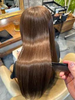 【⭐️ミニモ限定1日1名様⭐️】縮毛矯正＋カット＋ケラチントリートメント 🍀髪質改善🍀