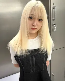 【ケアブリーチメニュー👑】ケアブリーチ2回+カラー+トリートメント🕊️