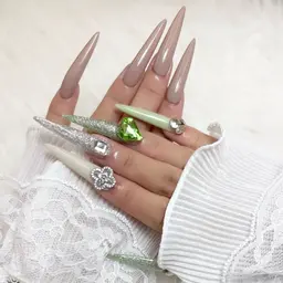 LA発✈️スーパーロング✈️次世代スカルプ〈4cm以上〉🗽💅【パーツつけ放題/カラー2色】オフ無料